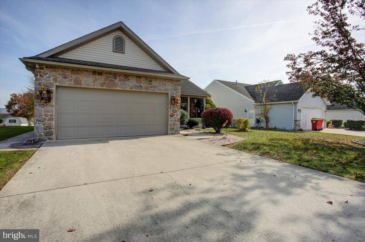 Shippensburg, PA 17257,31 LANTERN LN