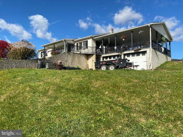 8815 LICKING CREEK ROAD, Mifflintown, PA 17059