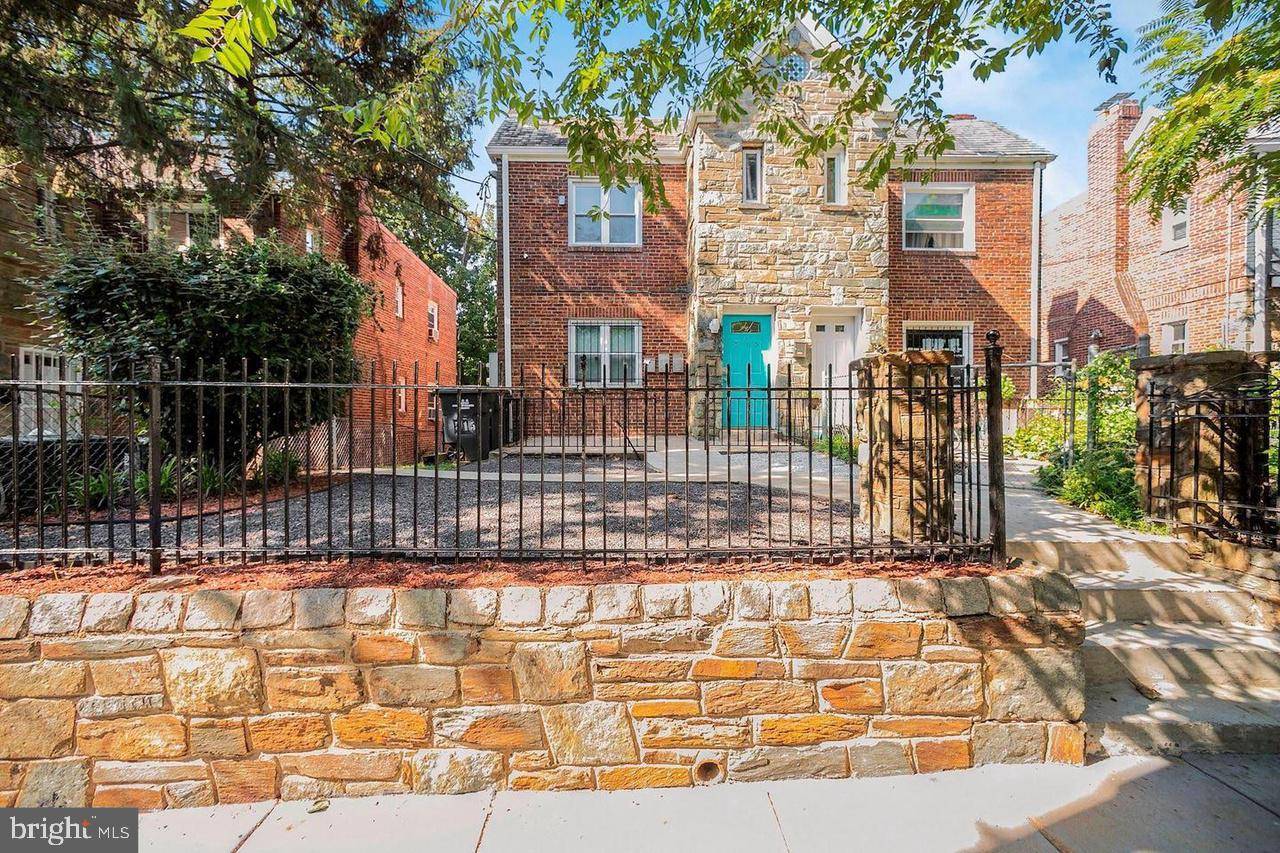 515 OAKWOOD ST SE #UNIT #2, Washington, DC 20032