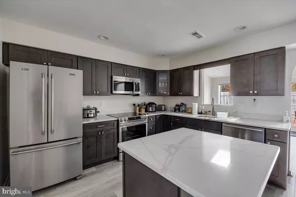 Mays Landing, NJ 08330,5015 MERION CT