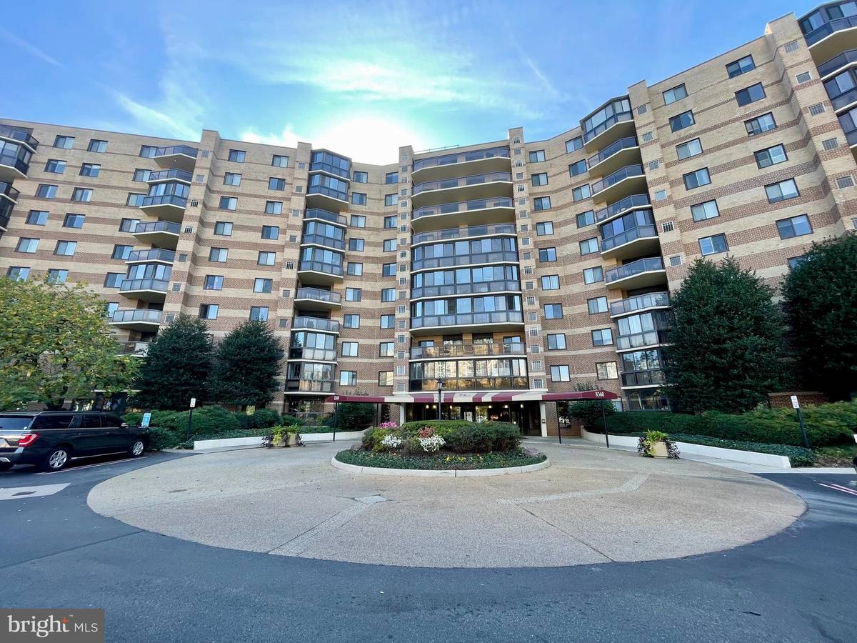 Mclean, VA 22102,8360 GREENSBORO DR #204