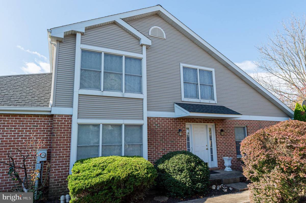 Lebanon, PA 17042,141 STONE HEDGE CT