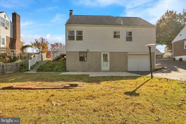 Reading, PA 19609,31 DARLIN DR