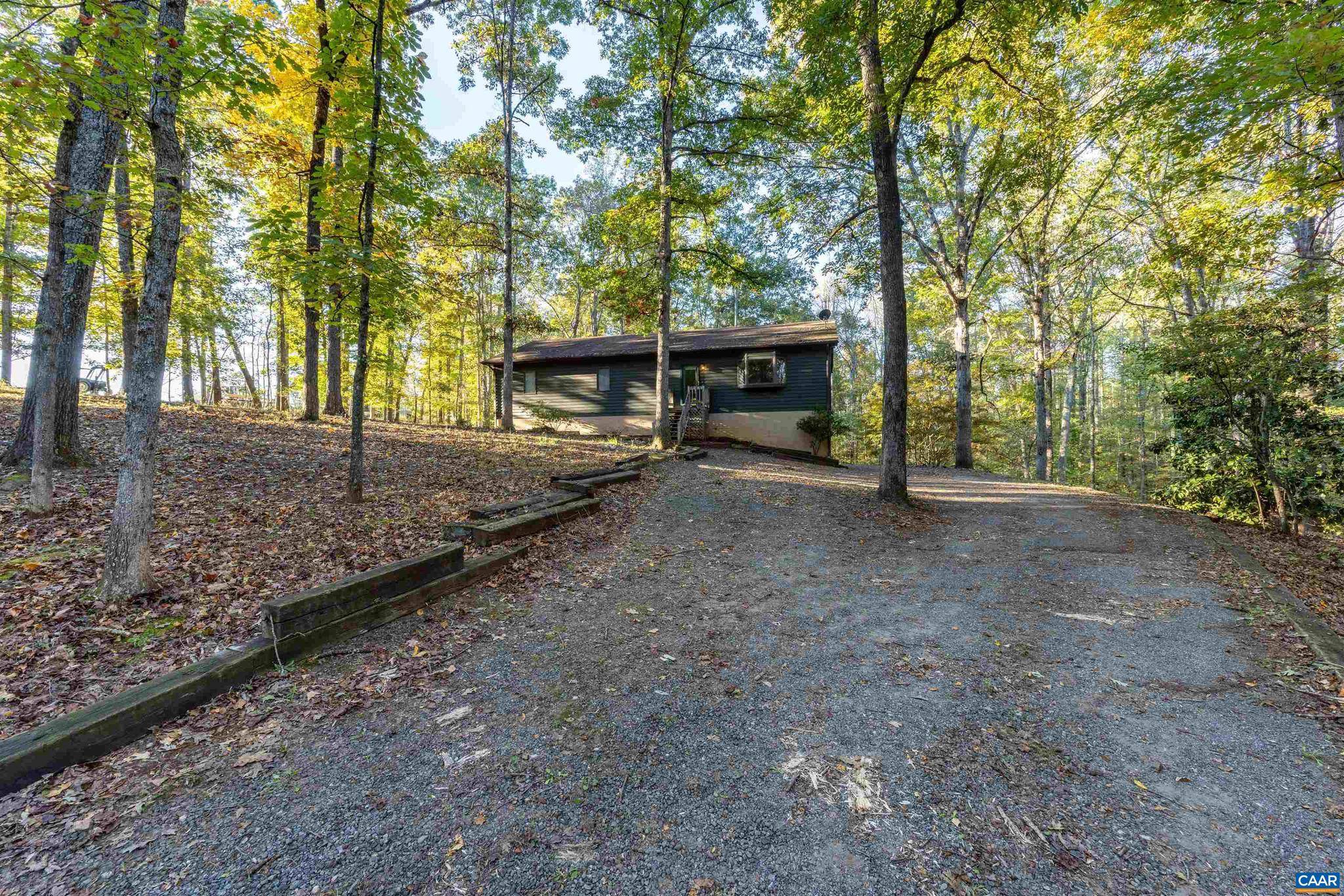 Stanardsville, VA 22973,210 PASTURE LN