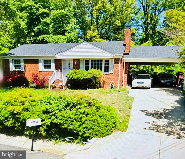 6808 DODGE LN, Temple Hills, MD 20748