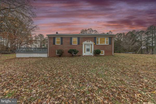 3859 BULL NECK RD, Caret, VA 22436