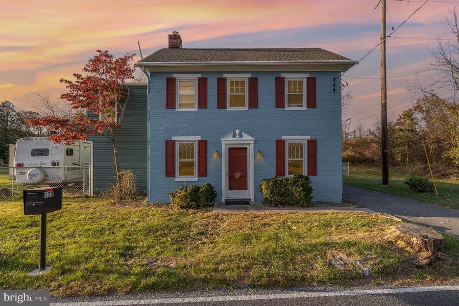 120 PINE RD, Mount Holly Springs, PA 17065