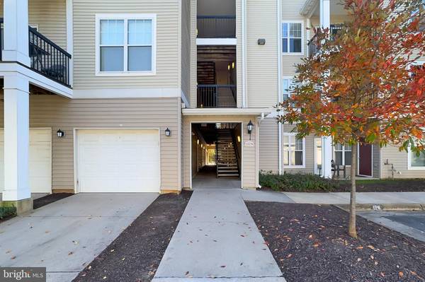 Centreville, VA 20120,13329 CONNOR DR #J