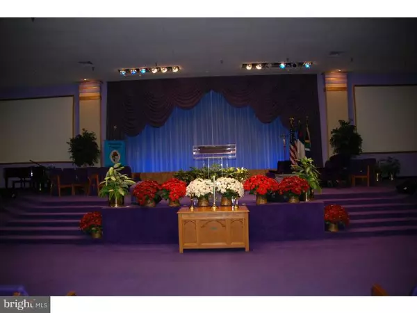 Philadelphia, PA 19137,2222 WAKELING ST