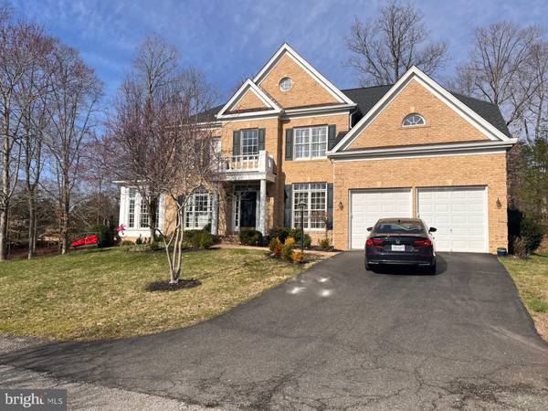 4757 CHARTER CT, Woodbridge, VA 22192