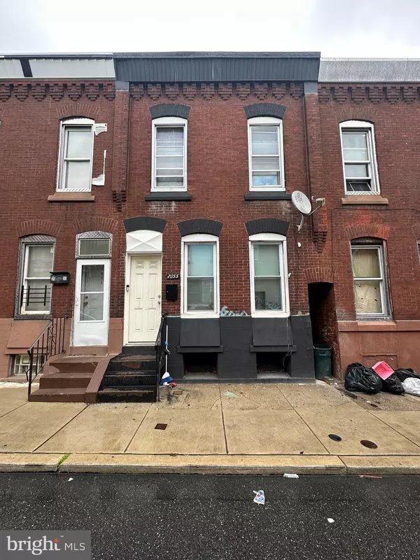 2055 E STELLA ST, Philadelphia, PA 19134