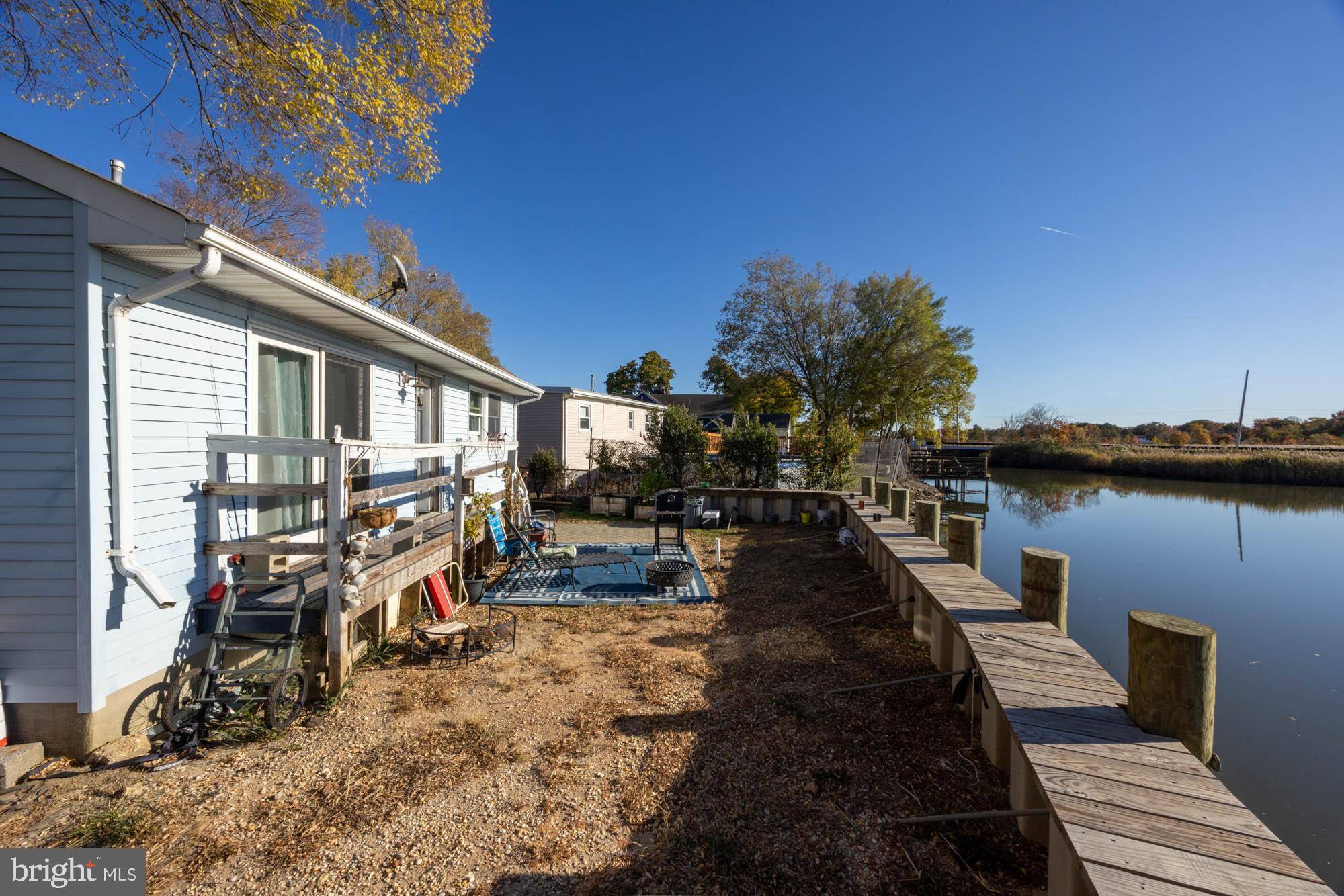 Keansburg, NJ 07734,115 CREEK RD