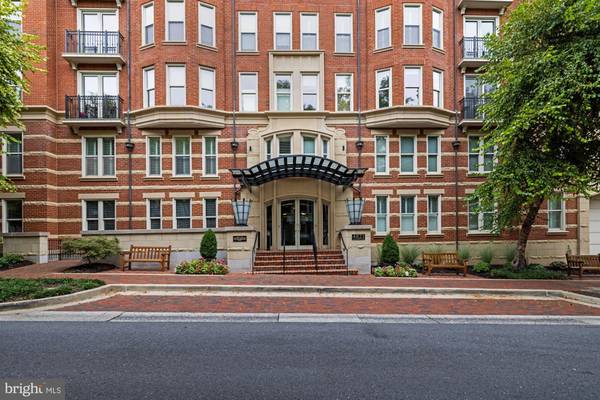 4821 MONTGOMERY LN #205, Bethesda, MD 20814