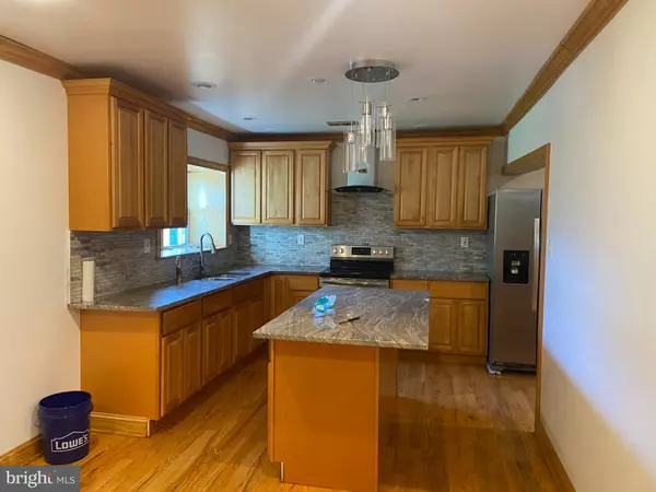 Upper Darby, PA 19082,7110 PENNSYLVANIA AVE