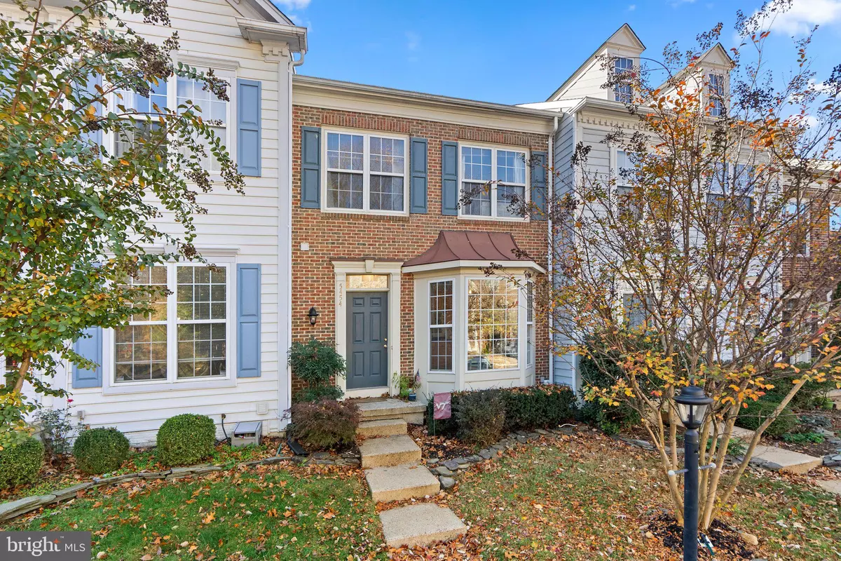 Alexandria, VA 22312,5454 SUMMER LEAF LN