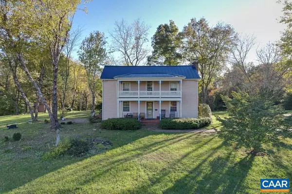 5722 JAMES RIVER RD, Gladstone, VA 24553