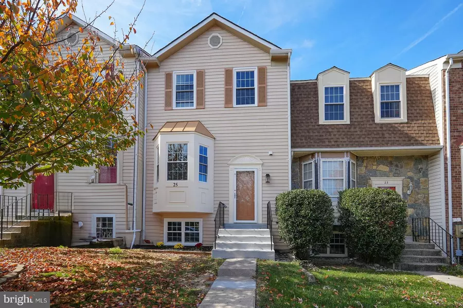 25 HUNTERS GATE CT, Silver Spring, MD 20904