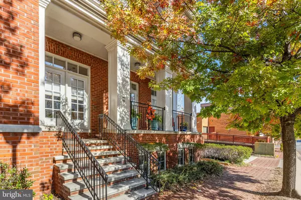 1023 N ROYAL ST #116, Alexandria, VA 22314