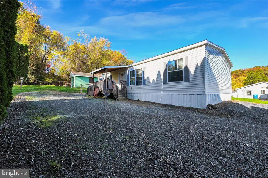 725 CLY RD, York Haven, PA 17370