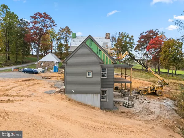 Elverson, PA 19520,87 BROWNSTONE LN