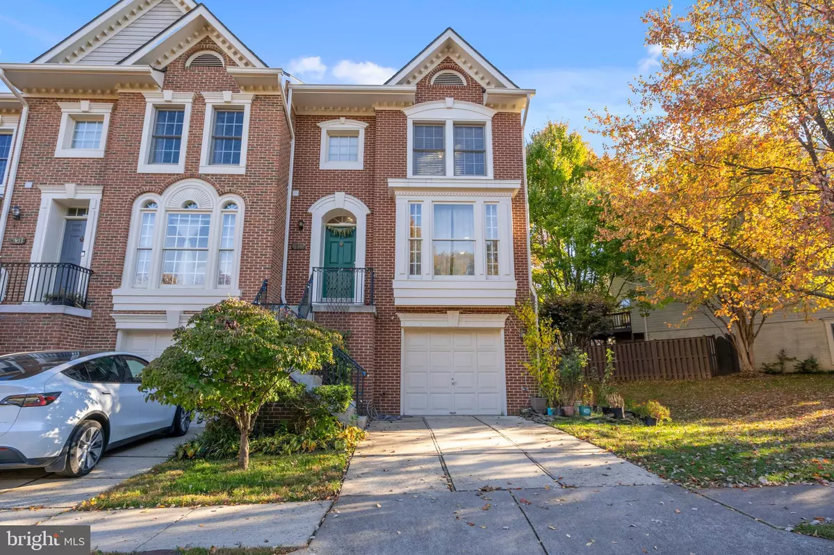 Fairfax, VA 22033,3933 KATHRYN JEAN CT