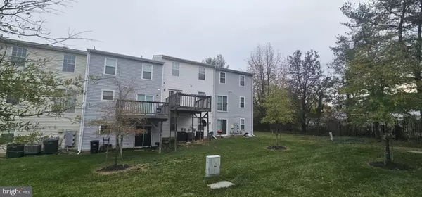 Capitol Heights, MD 20743,5613 LARSON CT