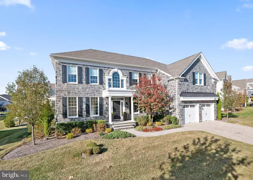 3703 BIDDLE LN, Newtown Square, PA 19073