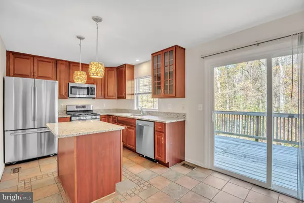 Waldorf, MD 20602,12303 SWEETBRIAR PL