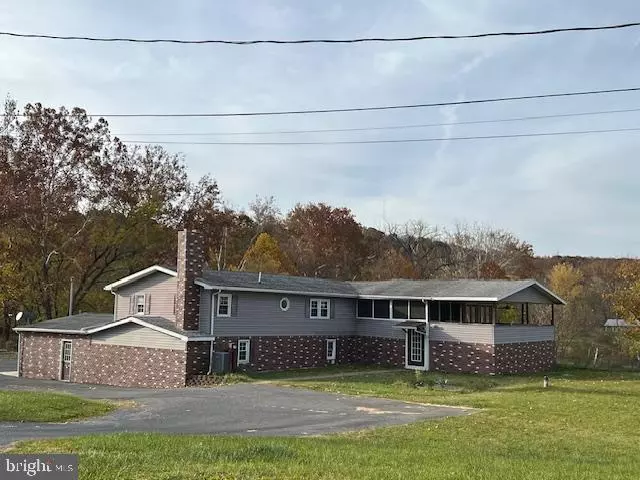 12311 PEACEFUL DR SE, Cumberland, MD 21502