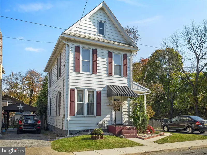 111 LOCUST ST, Shippensburg, PA 17257