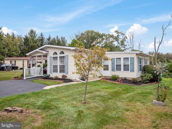 Harleysville, PA 19438,38 WOODBINE CT E