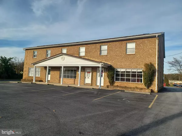 105 TAVERN RD, Martinsburg, WV 25401