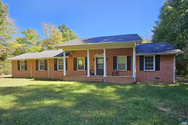 226 FANNY WHITE RD, Buckingham, VA 23921