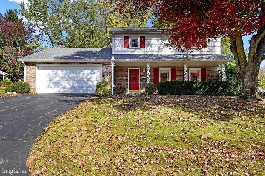 85 E KING ST, Dallastown, PA 17313