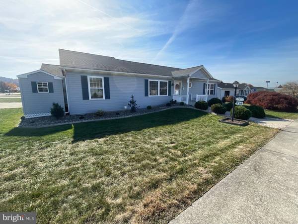 Pine Grove, PA 17963,739 TOW PATH LN