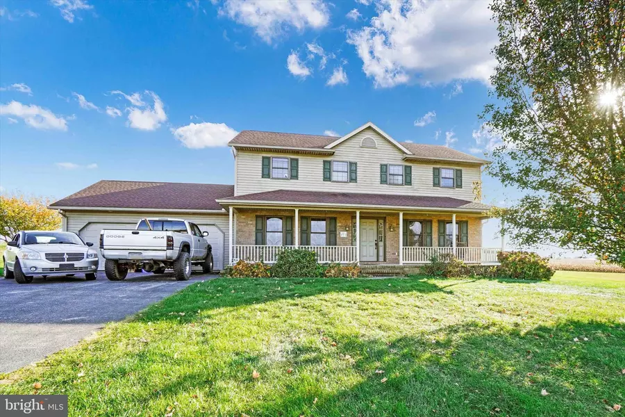 4376 SYCAMORE LN, Red Lion, PA 17356