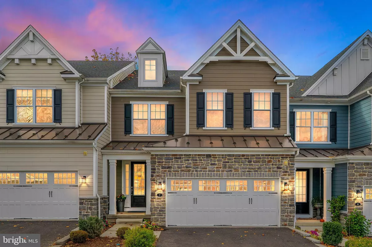 Ambler, PA 19002,7 WHITE FIELD CT