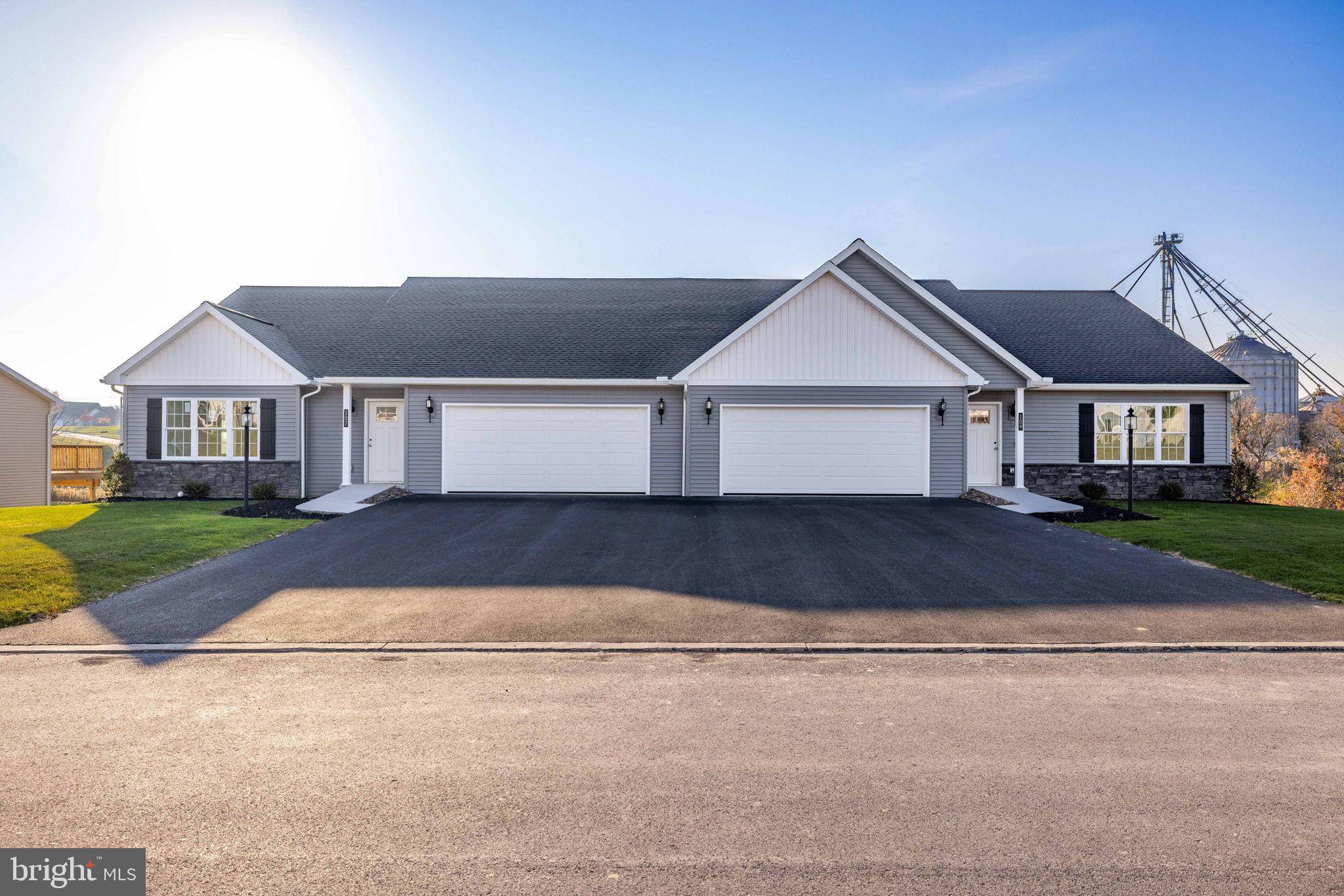 Selinsgrove, PA 17870,107 ST ANDREWS WAY