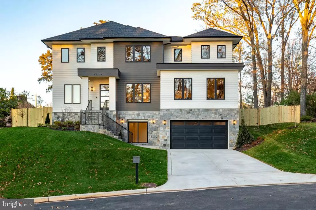 Mclean, VA 22102,7718 FALSTAFF CT