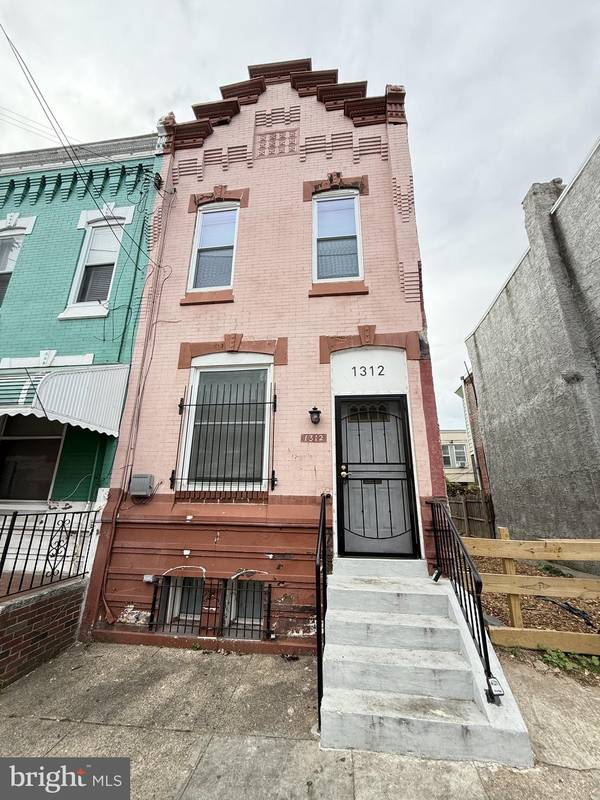 Philadelphia, PA 19132,1312 W SOMERSET ST