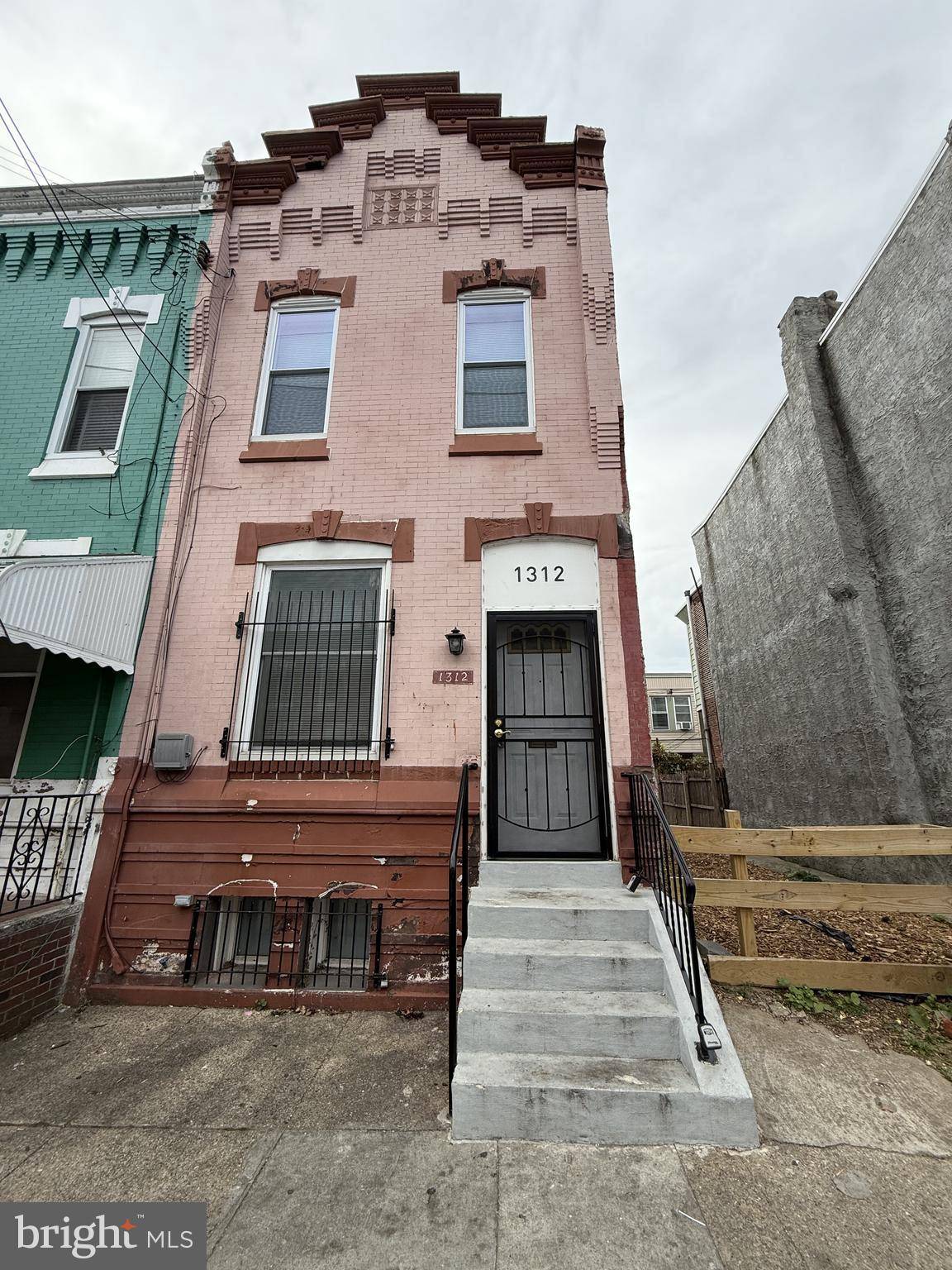 Philadelphia, PA 19132,1312 W SOMERSET ST