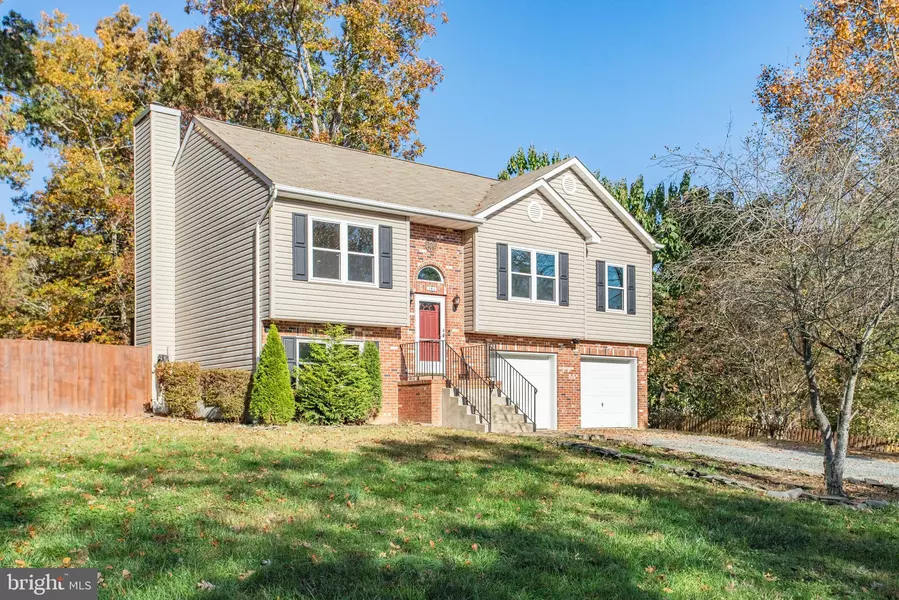 141 HOLLY DR, Stafford, VA 22556