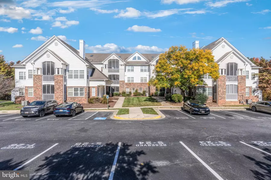 6522 LAKE PARK DR #303, Greenbelt, MD 20770