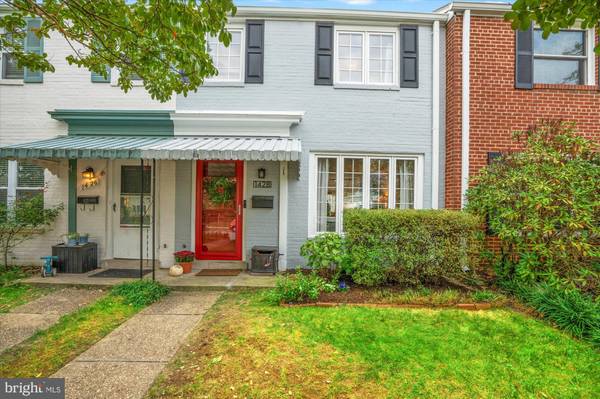 1428 WOODBINE ST, Alexandria, VA 22302