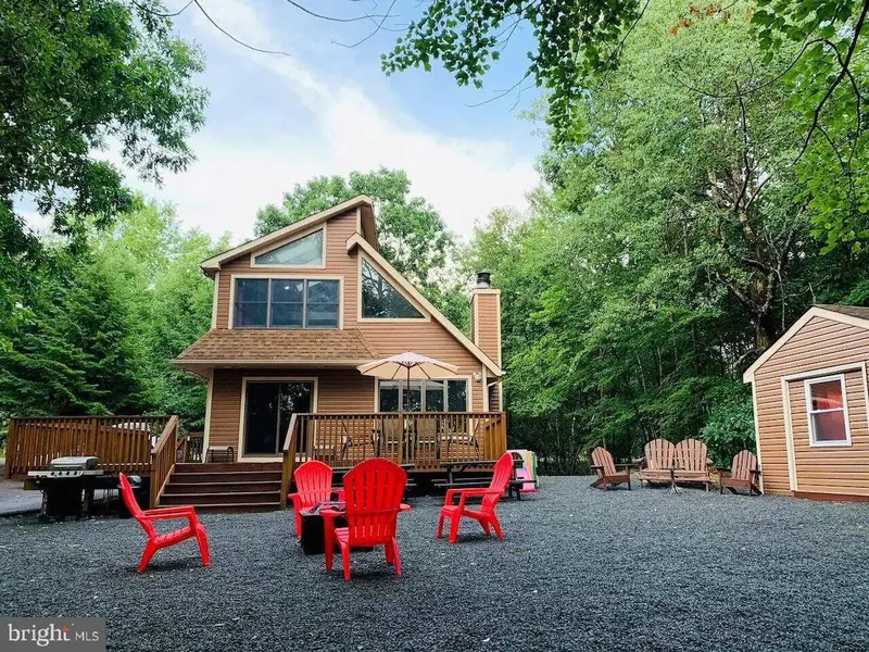 156 POPLAR PL, Blakeslee, PA 18610