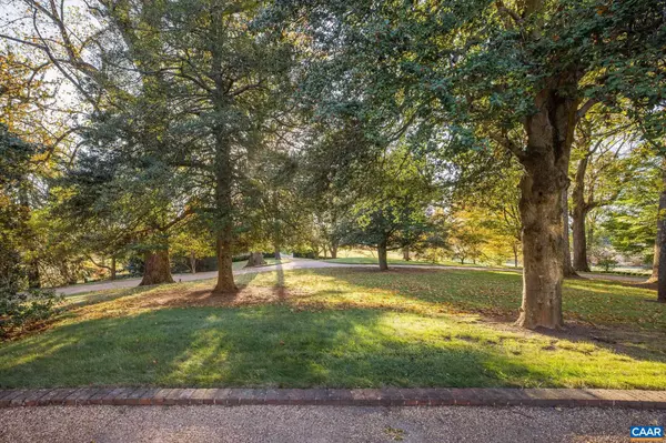 Orange, VA 22960,19184 MT SHARON RD