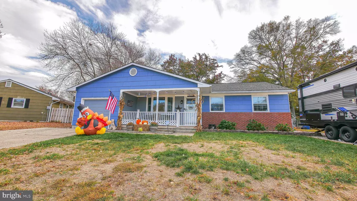 Tuckerton, NJ 08087,6 SARATOGA LAKE DR