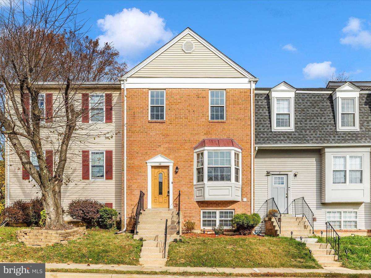 Gaithersburg, MD 20878,10 NARROWLEAF CT