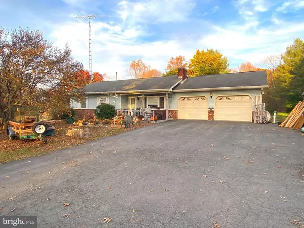 Berkeley Springs, WV 25411,52 CLOVERLEAF CT