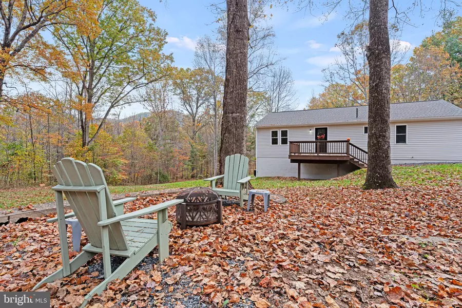 345 BIRD LN, Stanardsville, VA 22973